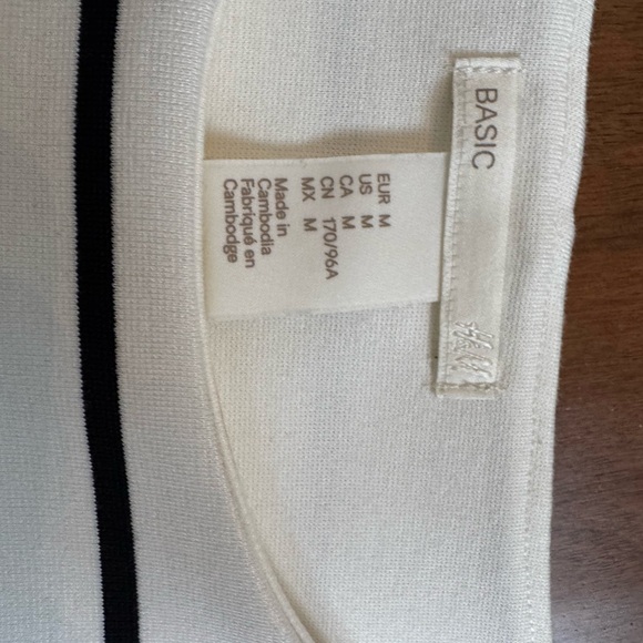 H&M Striped Long-Sleeve Midi Dress in White and Black - Picture 4 of 5